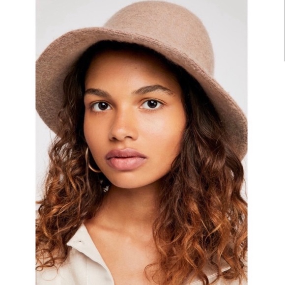 Free People Accessories - Free People Devon Blush Pink Wool Blend Bucket Hat